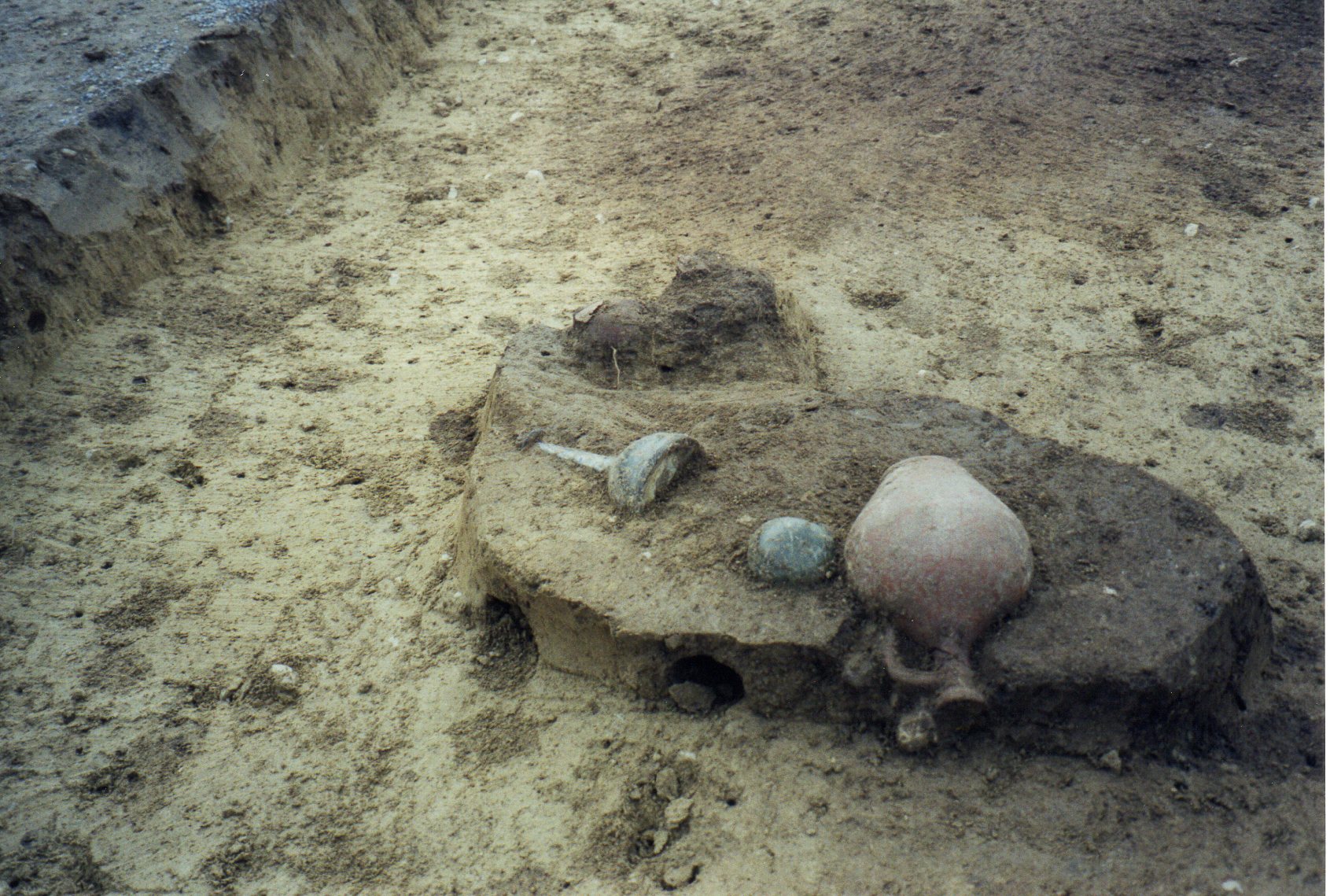 2002-Burgw.-F.1-08a.jpg