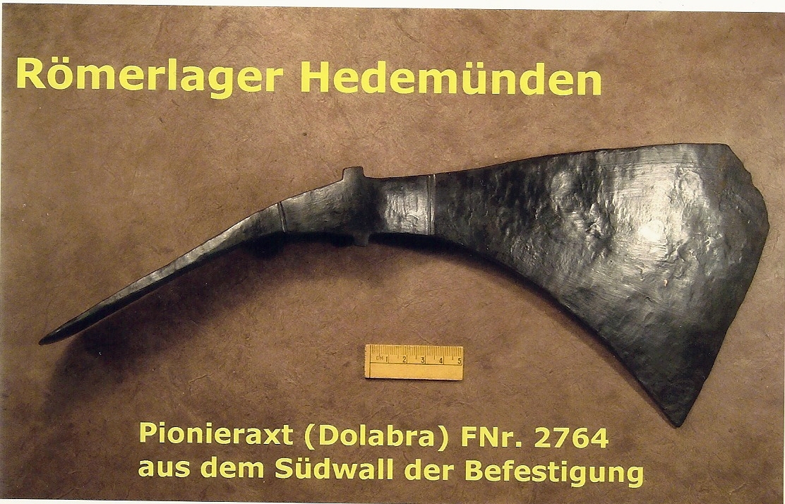 04-Pionieraxt-Dolabra-FN2764-Foto_Kl._Grote.JPG